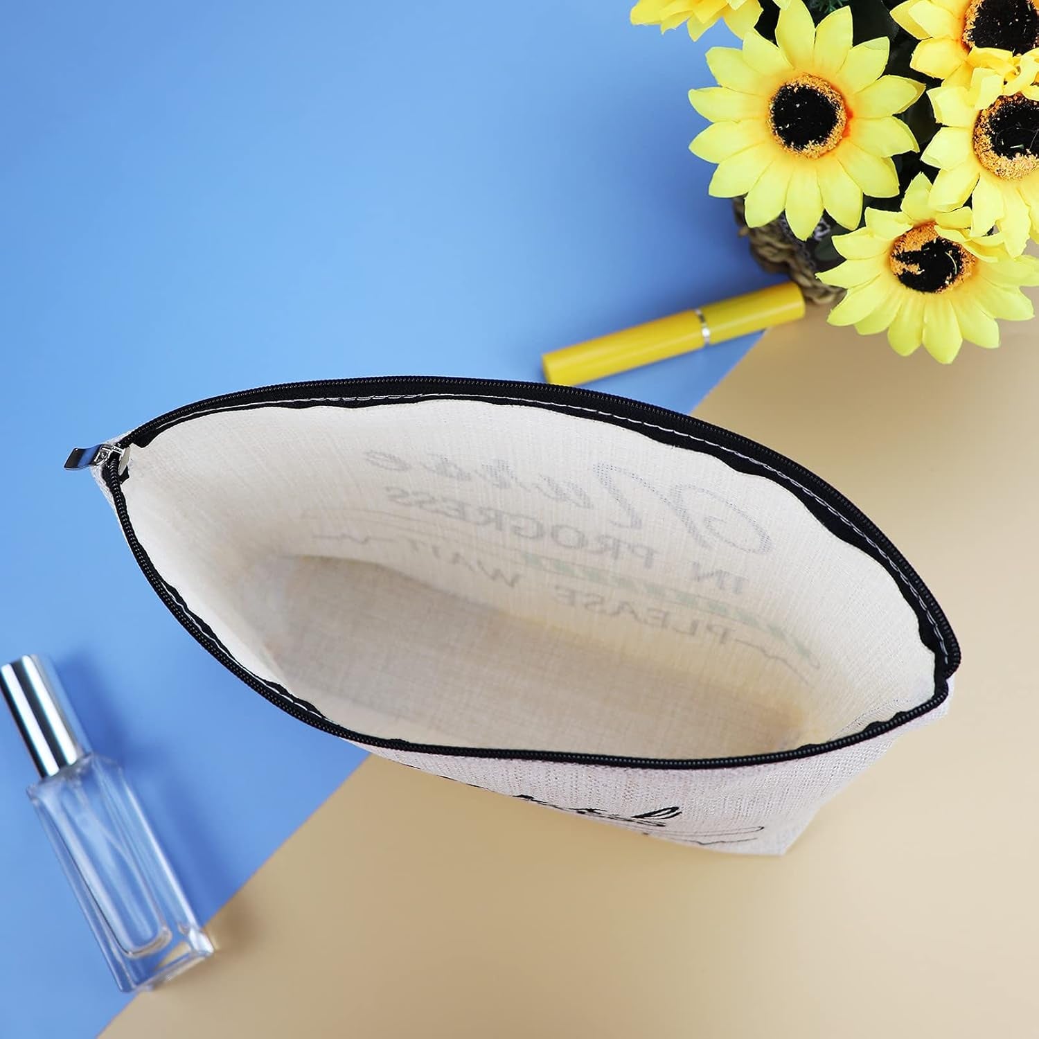 Nurse Appreciation Gift Makeup Bag RN Cosmetic Bag Graduation Nurses' Week Birthday Gift for Nursing School Student Women Coworker Sister Nurse Practitioner Present Travel Zipper Toiletries Pouch